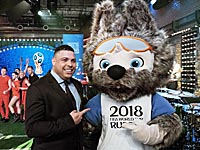 На презентации Волка Забиваки присутствовали Роналдо и Звонимир Бобан