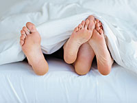 Израильтянин попросил суд запретить любовнику жены работать