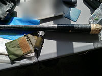 У въезда в Шуафат задержан араб с дубинкой и слезоточивым газом