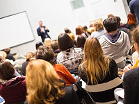 Преподаватель дагестанского вуза во время чтения лекции разделся догола