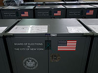 Первые голоса избирателей США отданы Трампу
