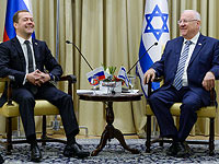 Медведев побеседовал с Ривлиным. 