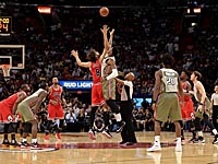 Мозгов набрал 10 очков, Каспи не играл. 