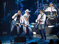 В конце недели нас ждет большой 