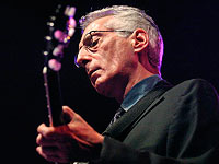 Скоро в Израиле легендарный гитарист Пэт Мартино и его трио
