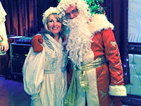 Новый год c Дедом Морозом и Снегурочкой
