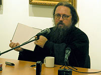 Протодиакона РПЦ  Андрея Кураева не пустили в Ригу: он внесен в