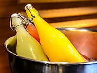  Лондонское кафе продает фруктовый коктейль Nutzy, 