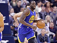 Чемпион НБА и олимпиады пнул соперника во время матча