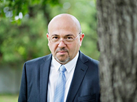 Гари Корен