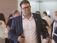 Депутат Хазан ехал по шоссе