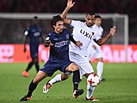 Первым финалистом чемпионата мира стал японский клуб. В матче впервые применен видеоповтор