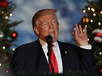 Трамп поздравил евреев с Хануккой  и подвергся  оскорблениям в соцсетях