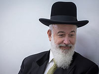 Прокуратура намерена заключить досудебную сделку с бывшим главным раввином Израиля Йоной Мецгером