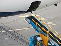 Пилот германского самолета потерял сознание после вылета из 