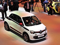 Компактный хэтчбек Renault Twingo поступил в продажу в Израиле по цене от 65 тысяч шекелей