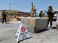 На севере Иерусалима водитель прорвал блокпост полиции и скрылся