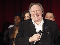 Весной в Израиле Жерар Депарьдье и Фанни Ардан в спектакле