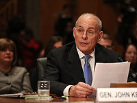 Запрет на иммиграцию:  пресс-конференция главы Департамента национальной безопасности США