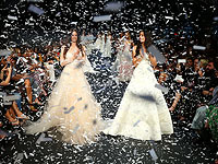 David Jones: дефиле с бывшими 