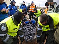 В ходе эвакуации Амоны травмы получили около 20 полицейских