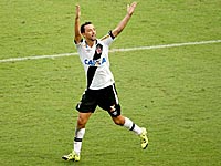 Бывший нападающий 