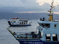 Жертвами кораблекрушения в Индонезии стали не менее девяти человек