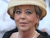 Друзья и знакомые мэра Нетании Мирьям Файрберг стали жертвами мошенника