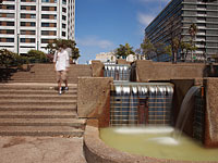 На территории больницы