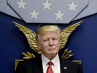 ООН и еврейские организации США осудили решение Трампа о беженцах