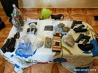 Полиция конфисковала оружие и боеприпасы в арабской деревне под Хевроном