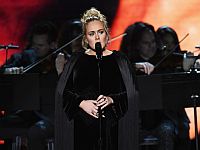 Названы лауреаты музыкальной премии Grammy 2017, очередной триумф Адель