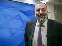 Арье Дери пообещал освободить солдат-одиночек от платы за услуги МВД