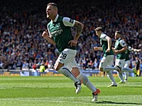 Бывшего форварда 