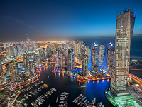 Полиция Дубая сделала предупреждение российской модели после трюка над бездной. ВИДЕО