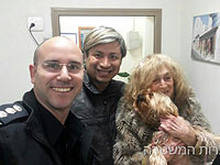 Полиция вернула хозяйке йоркширского терьера, похищенного в магазине. ВИДЕО