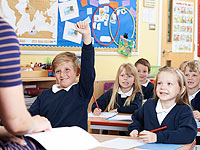 Ученые: девочки к шести годам теряют веру в свои способности