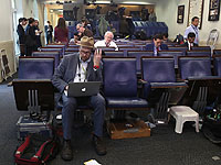 Репортеров ВВС и CNN не пустили на встречу с пресс-секретарем Белого дома