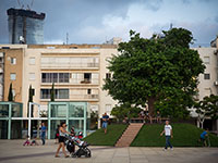 В центре Тель-Авива ударом ножа легко ранен мужчина