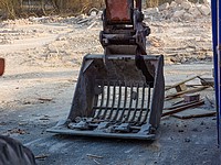 Зять Назарбаева снес особняк членов британской королевской семьи недалеко от Лондона