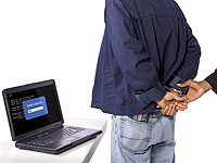 Группа блогеров арестована по подозрению в клевете и преследовании в интернете