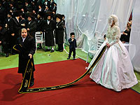 Свадьба хасидских династий Бидерман и Розенбойм в Бней-Браке. Фоторепортаж