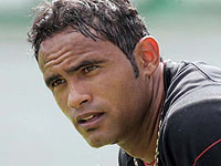 Бразильский футболист, который убил любовницу и скормил труп собакам, приглашен в 9 клубов