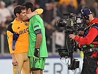 Икер Касильяс установил рекорд. 