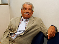 Умер лауреат Нобелевской премии, поэт и драматург Дерек Уолкотт