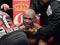 В Леваноне Мансур победил Кауффмана.  Валентин за 70 секунд расправился с Альваресом