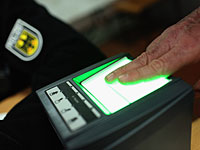 ФРГ впервые депортирует уроженцев страны, заподозренных в причастности к террору