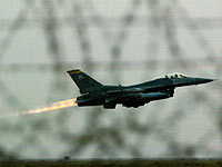 F-16  