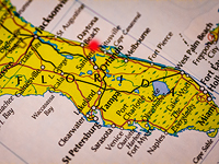 Во Флориде столкнулись два самолета, погибли два человека