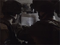 Силы безопасности опечатали в Шхеме книжный магазин, в котором производили взрывчатку